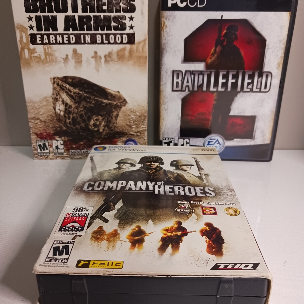 PC CD-ROM software, lots of three
